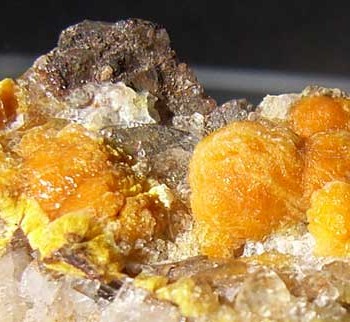 boltwoodite1b