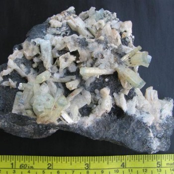 Aquamarine mineral specimen